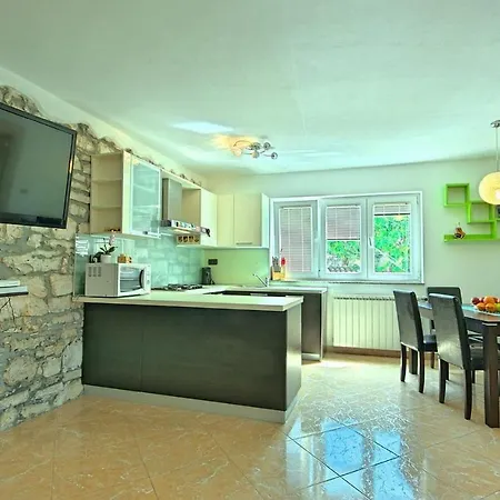 Casa Eden Tar-Vabriga
